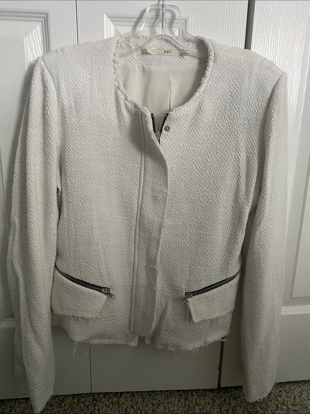 Gibson White Bouclé Zip Pocket Women's Jacket